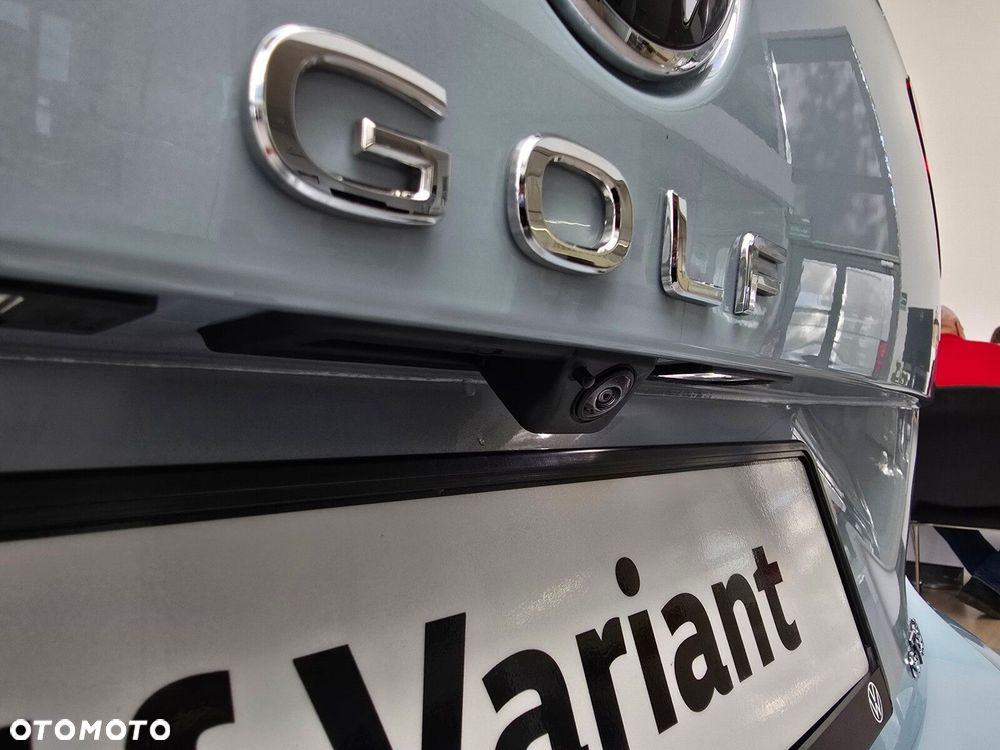 Volkswagen Golf VIII 1.5 eTSI mHEV Life Plus DSG - 12