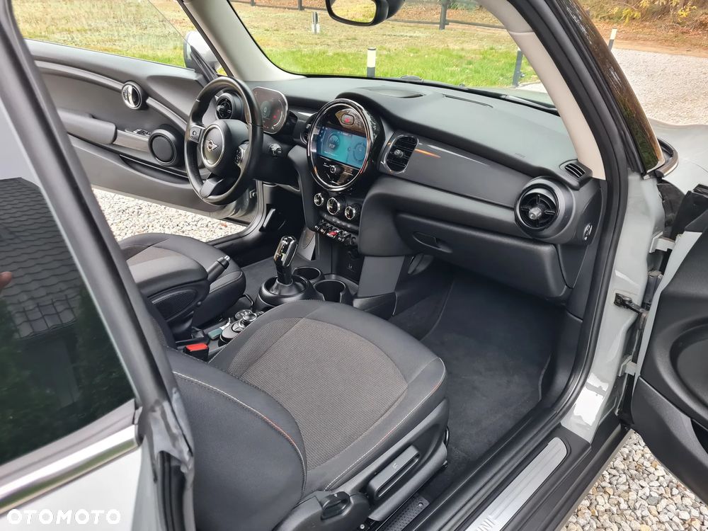 MINI ONE Standard - 19