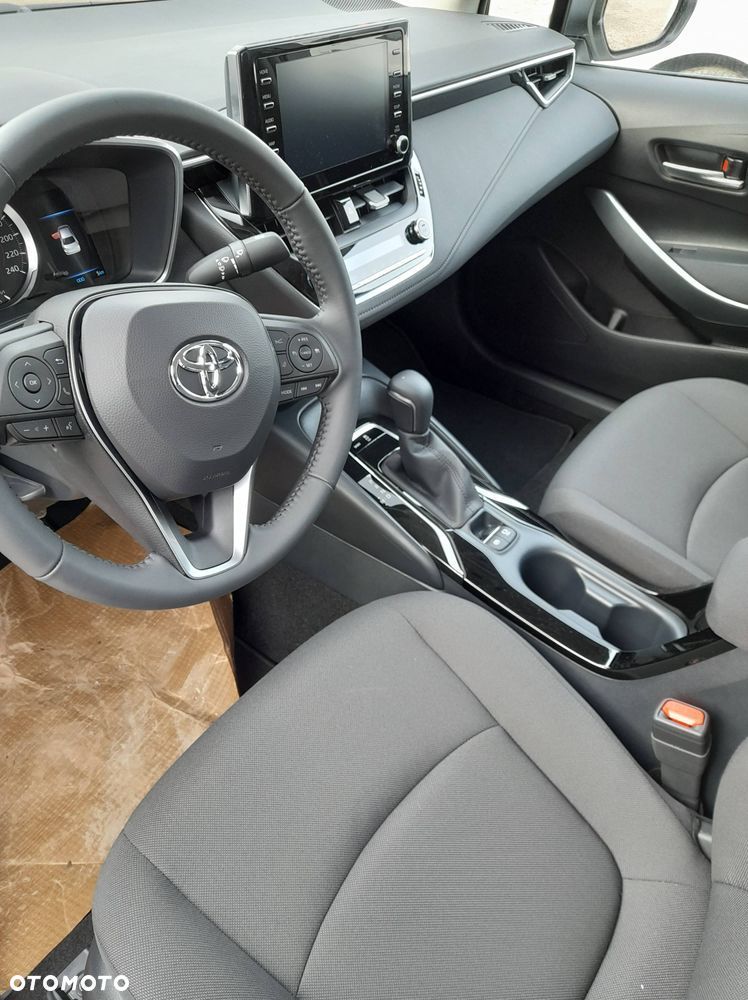 Toyota Corolla 1.8 Hybrid Comfort - 7