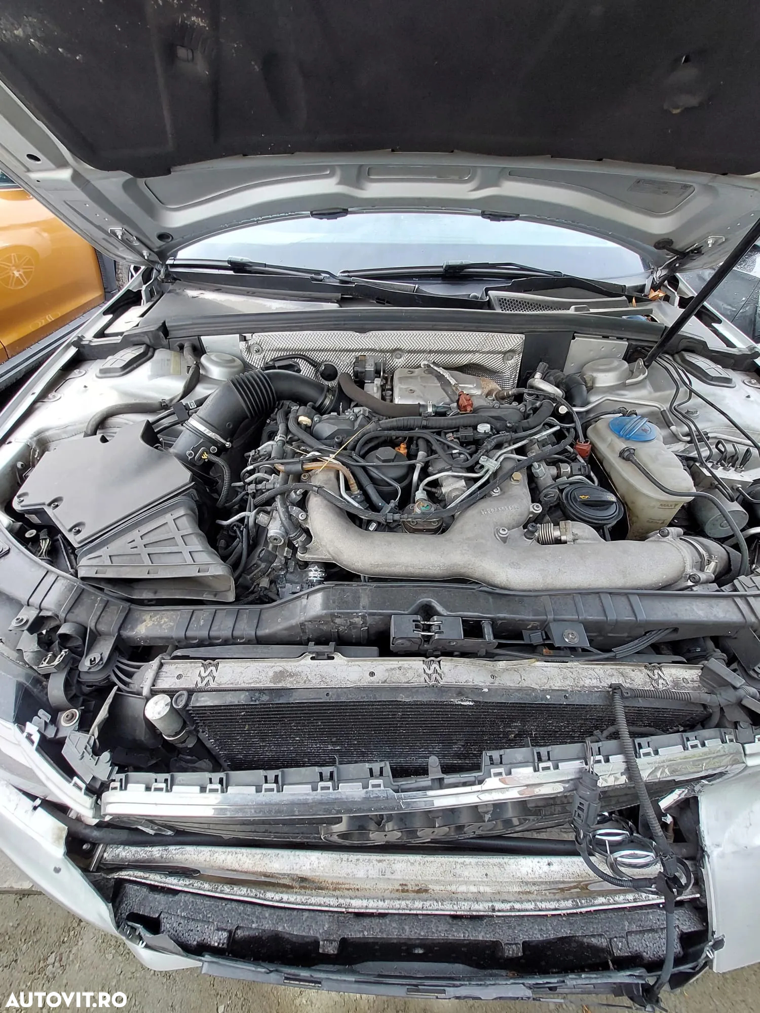 Dezmembrez Audi A4 8k 2.7 TDI - 3