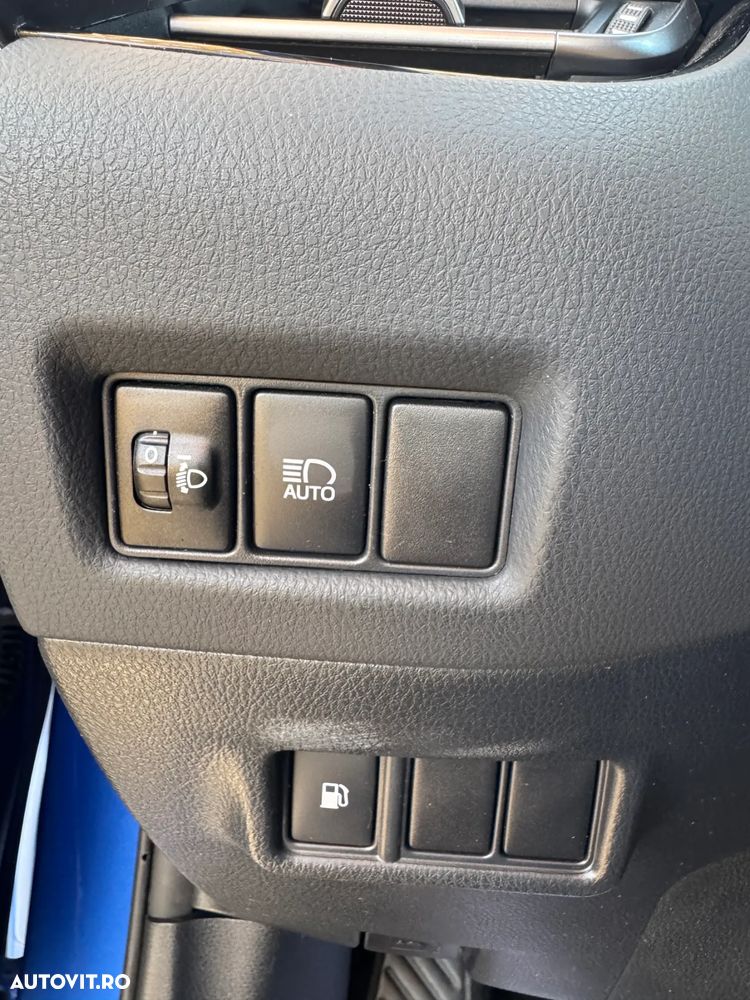 Toyota C-HR Hybrid Business-Edition - 15