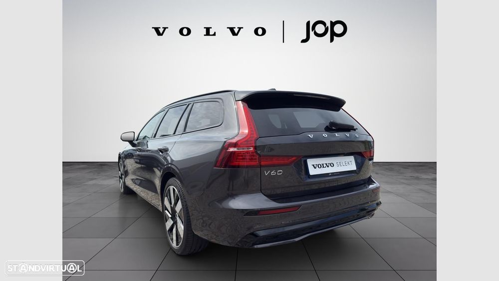 Volvo V60 2.0 T6 AWD TE Plus Dark - 3