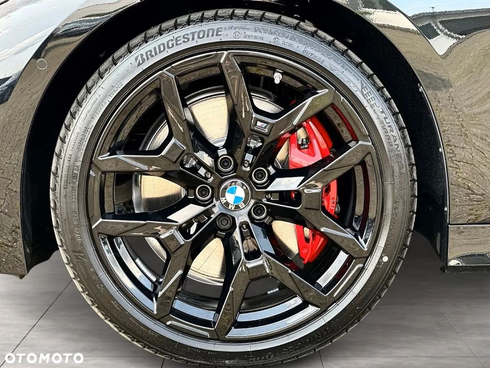 BMW Seria 3 330d xDrive mHEV M Sport - 8