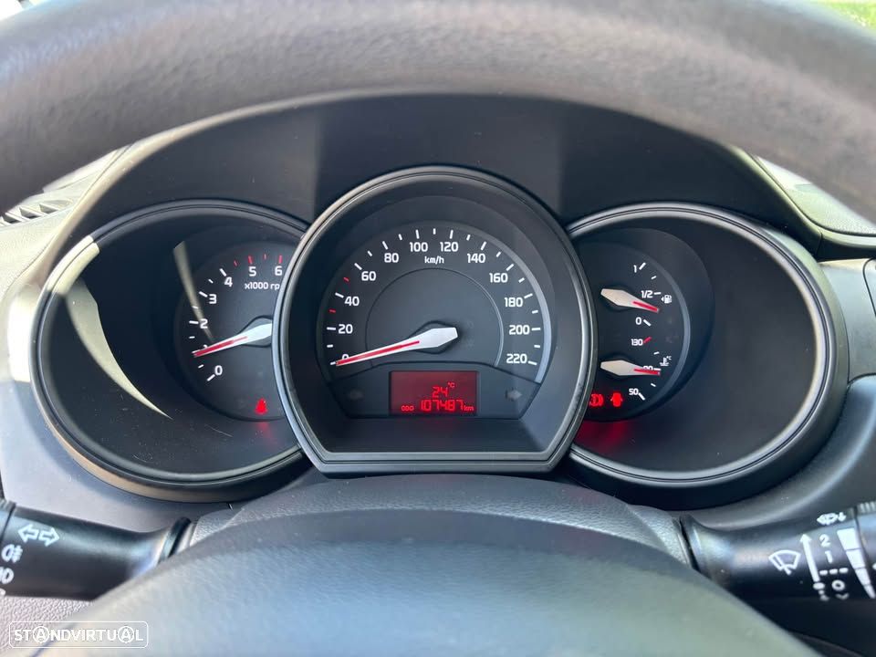 Kia Rio 1.1 CRDi - 3