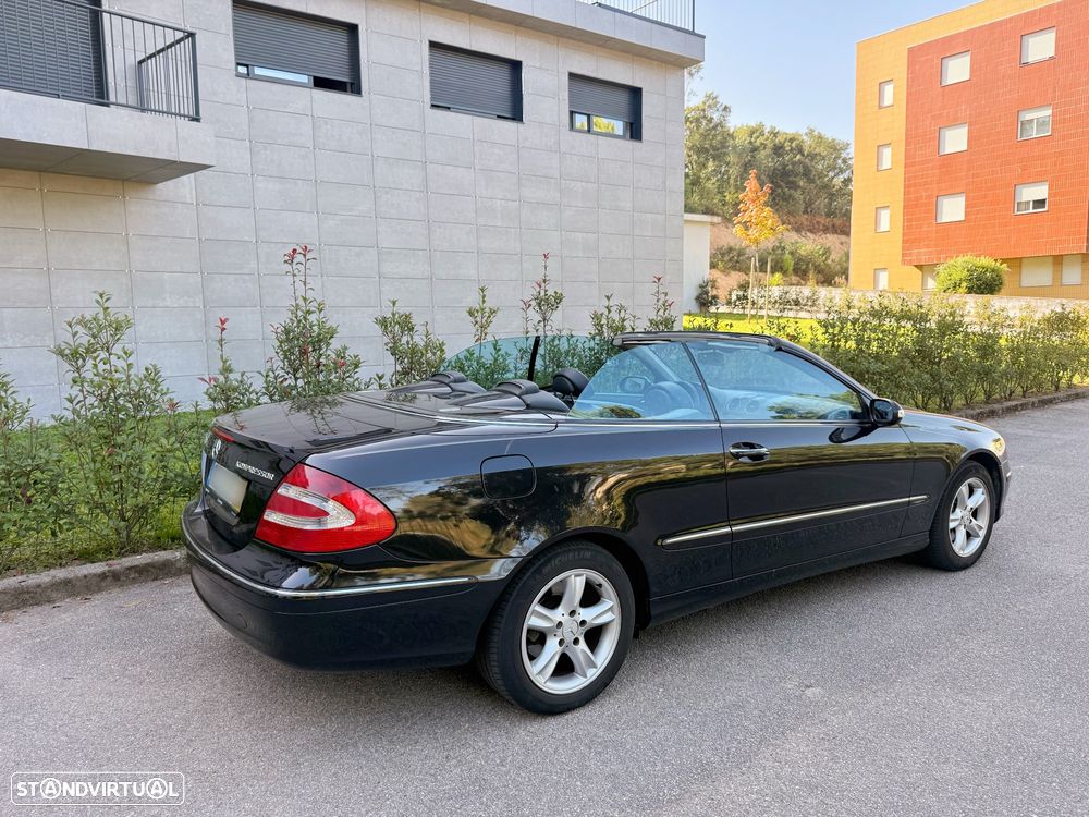 Mercedes-Benz CLK 200 K Avantgarde Aut. - 2