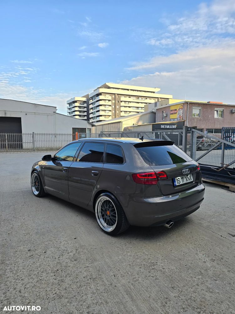 Audi A3 2.0 TDI Attraction - 1