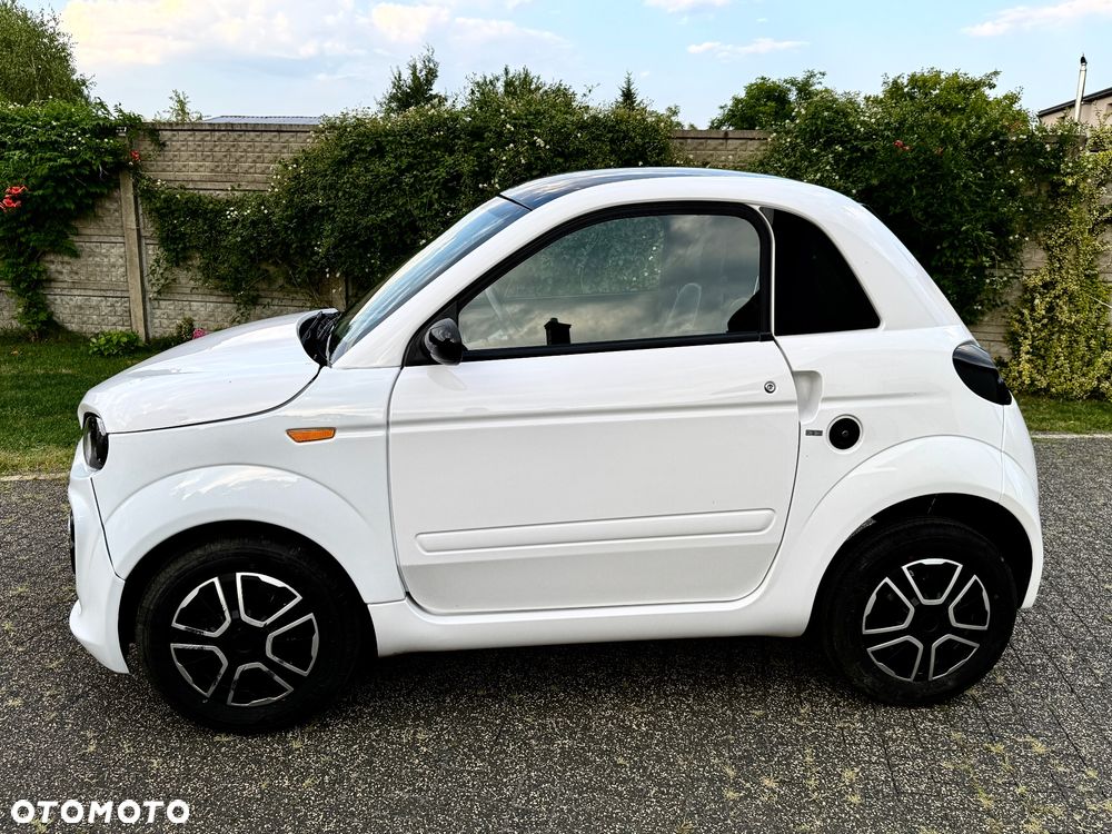 Microcar DUE - 5