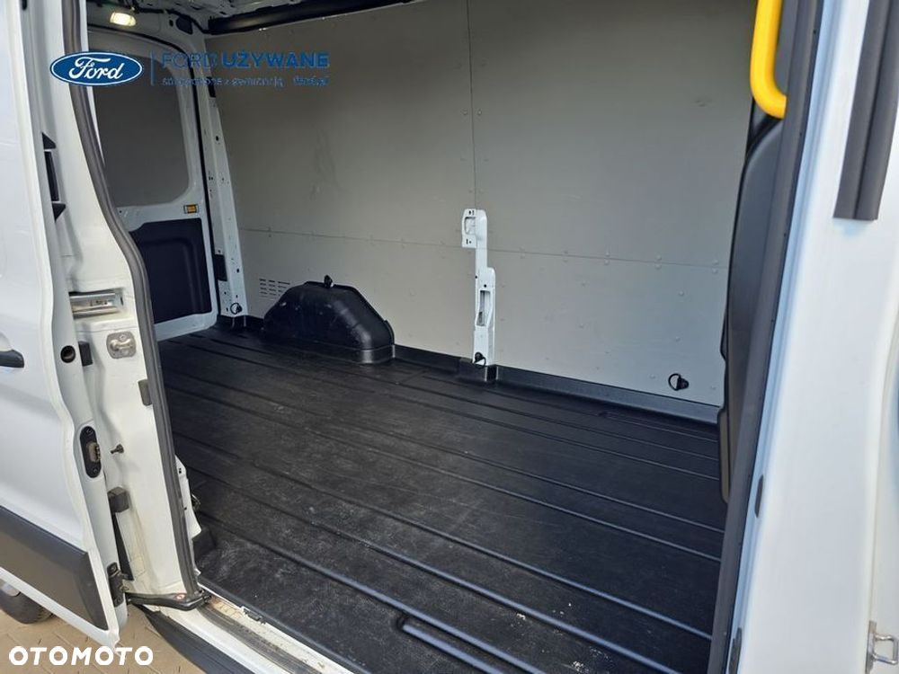 Ford Transit - 29