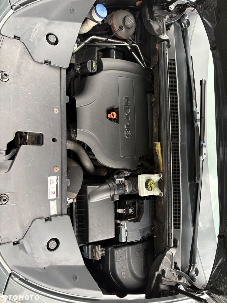 Citroën DS5 2.0 HDi Pure Pearl - 11