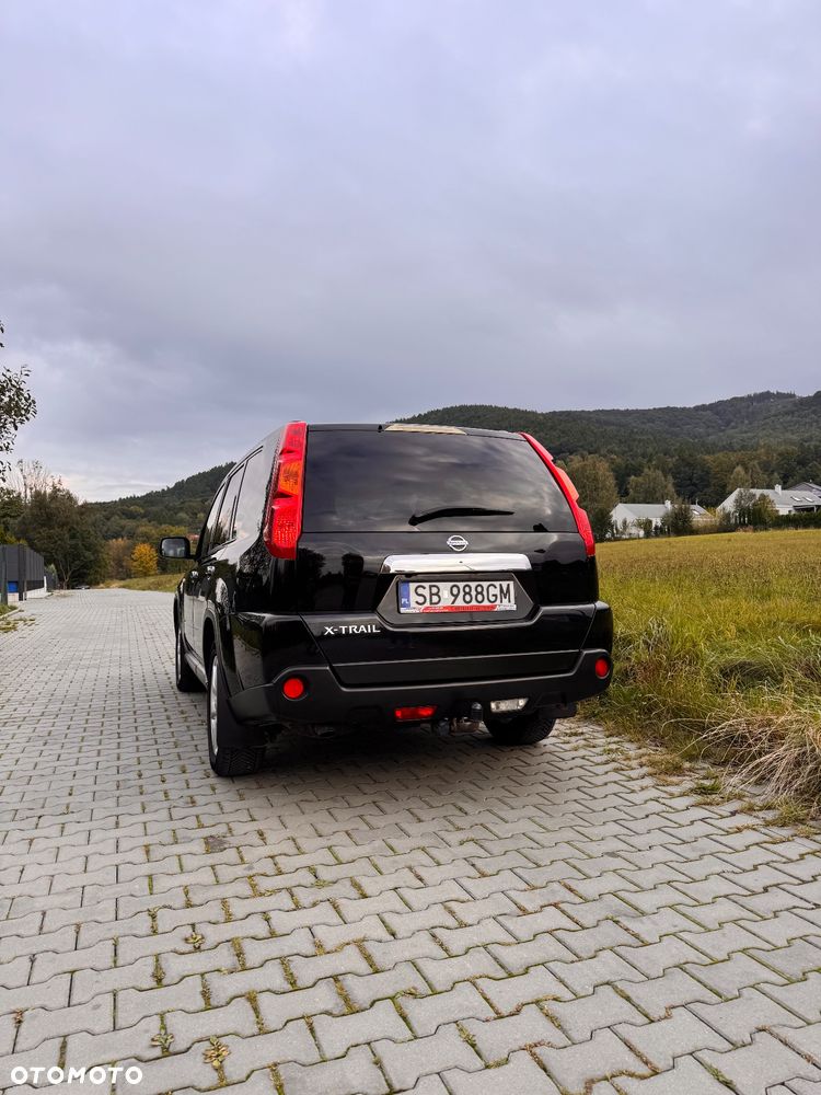 Nissan X-Trail 2.0 dCi LE - 12