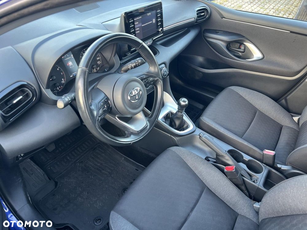 Toyota Yaris - 20