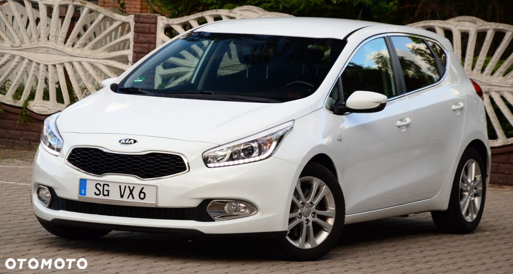 Kia Ceed - 1