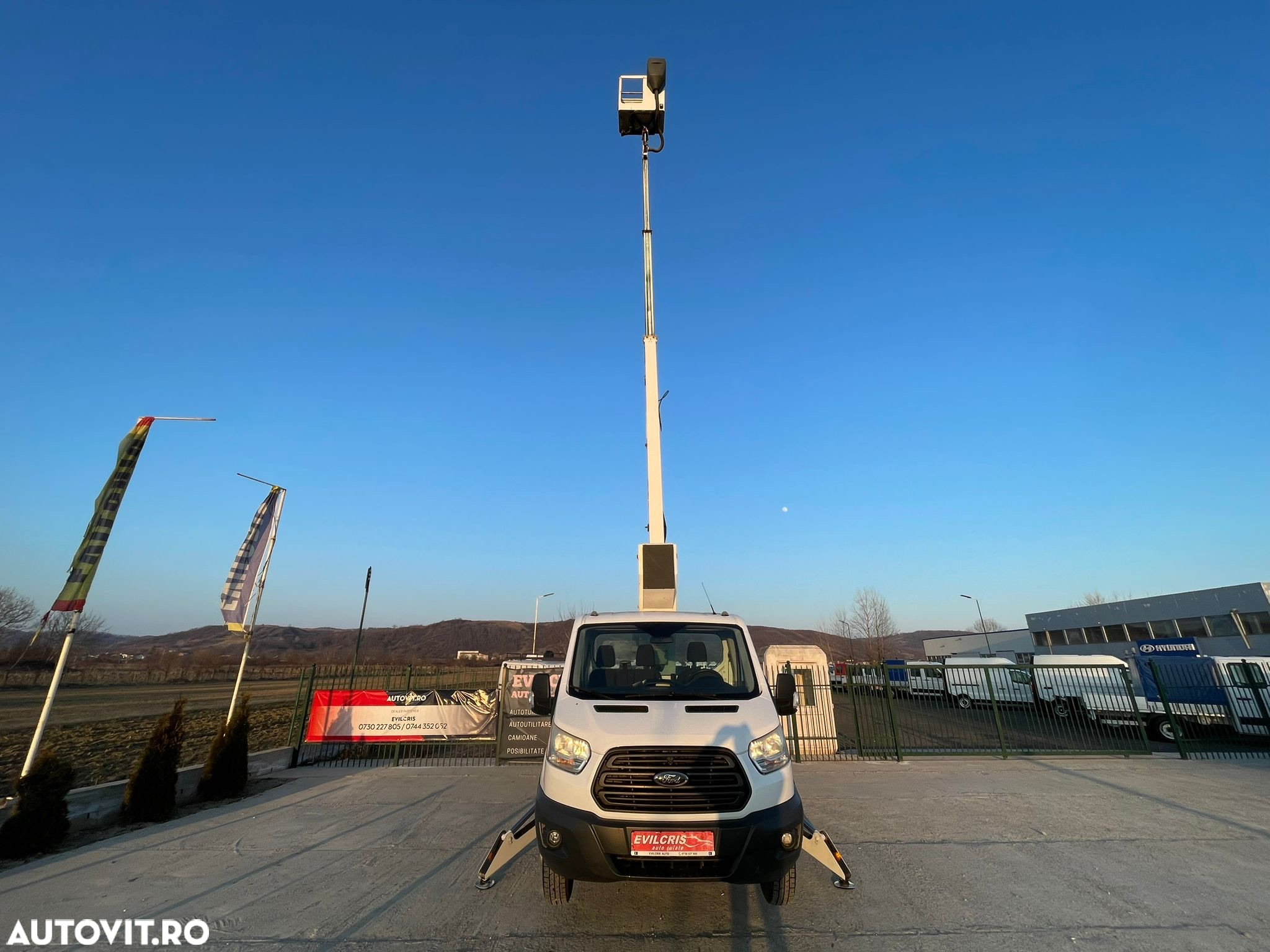 Ford Transit NACELA 18 M AXA DUBLA SPATE - 35