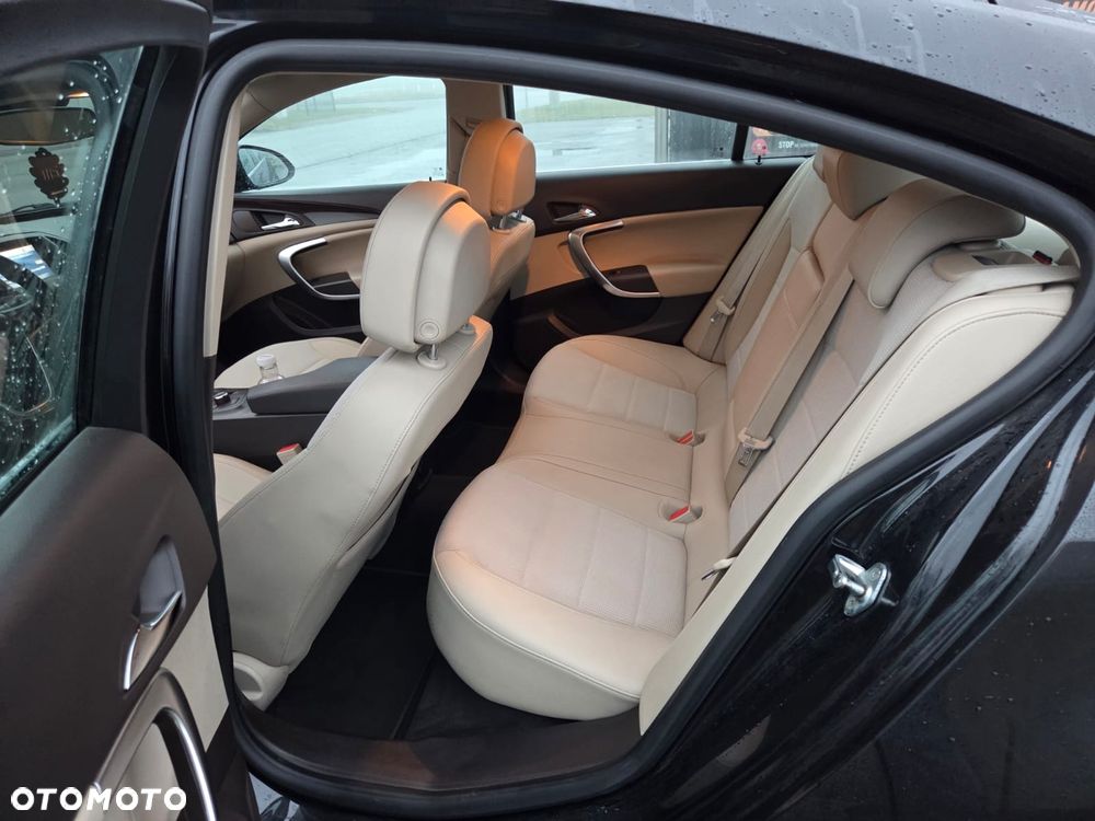 Opel Insignia 2.0 T Edition - 12