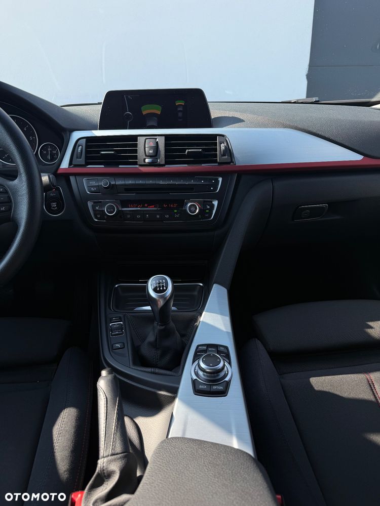 BMW Seria 3 320d - 18