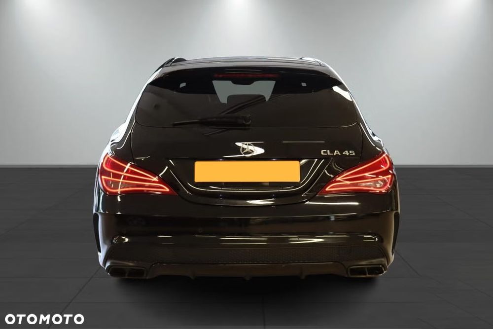 Mercedes-Benz CLA AMG 45 4-Matic - 17