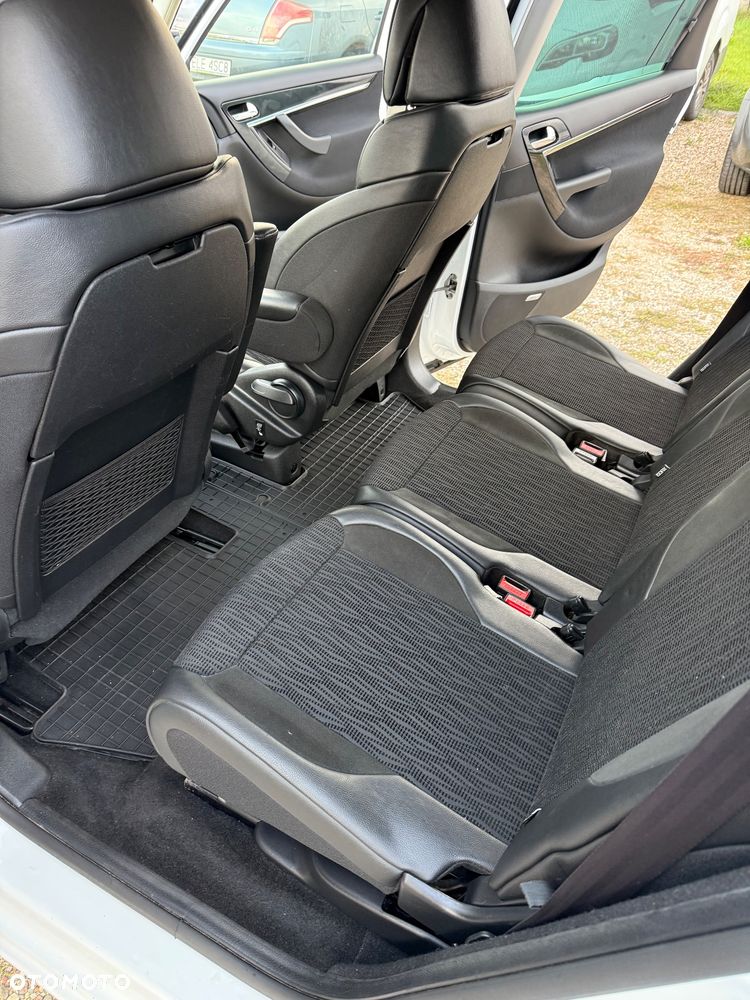 Citroën C4 Picasso 2.0 HDi FAP Exclusive - 15