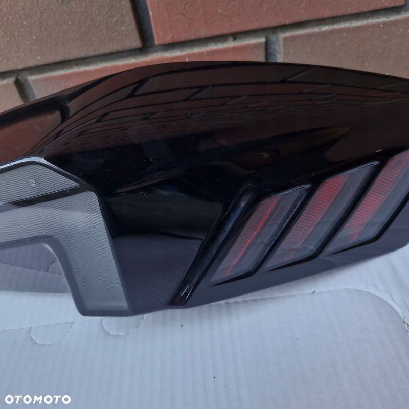 BMW XM G09 22- LAMPA TYLNA LAMPY LED PRAWA EUROPA - 7
