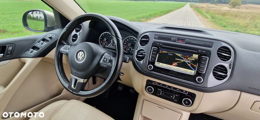 Volkswagen Tiguan 2.0 TDI DPF 4Motion BlueMotion Technology Exclusive - 27