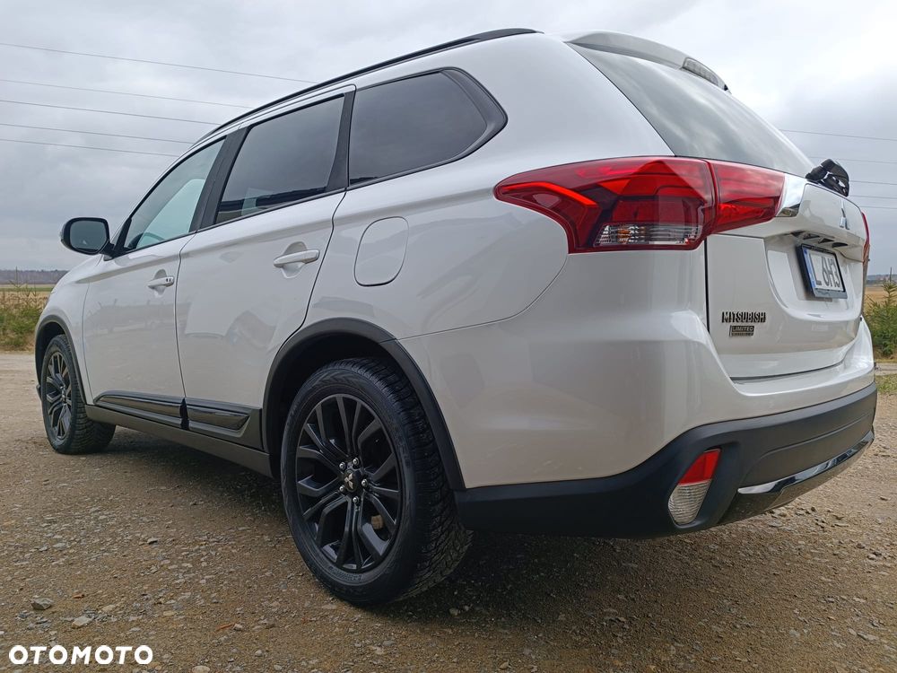 Mitsubishi Outlander - 6
