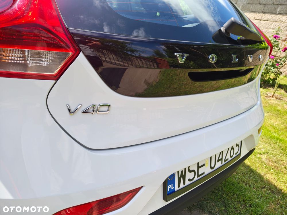 Volvo V40 D2 Momentum - 10