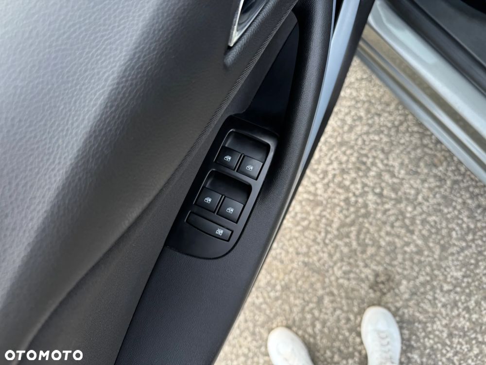 Opel Zafira 1.4 Turbo Innovation - 25