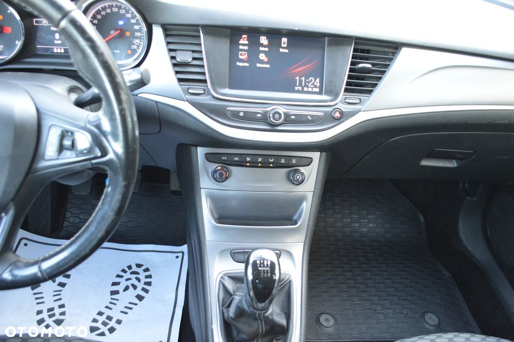 Opel Astra - 20