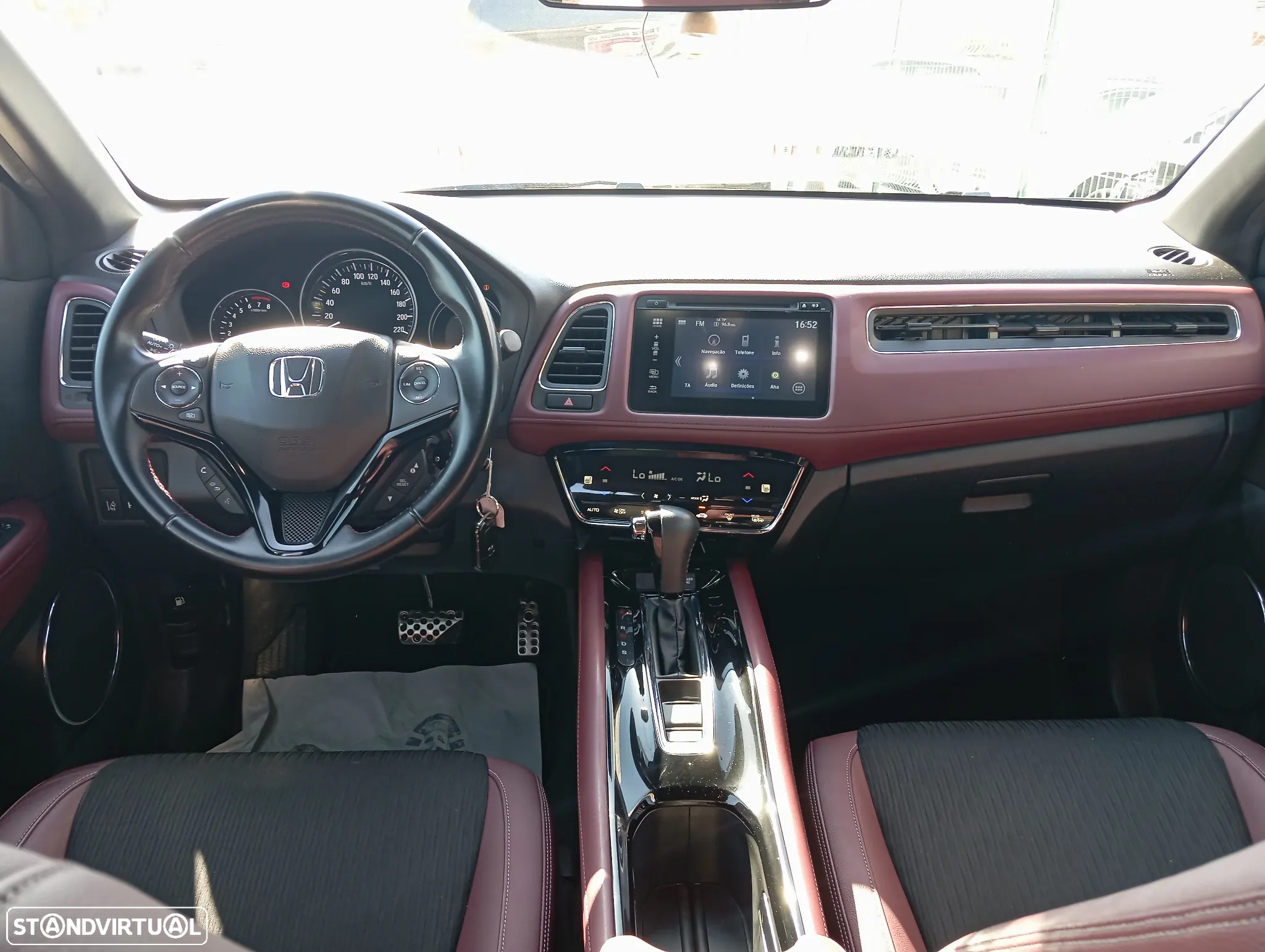 Honda HR-V 1.5 i-VTEC TURBO CVT Sport - 13