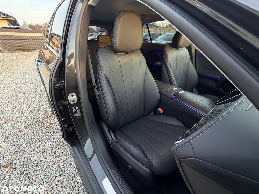 Mercedes-Benz Klasa E 300 de 4Matic 9G-TRONIC Avantgarde - 36