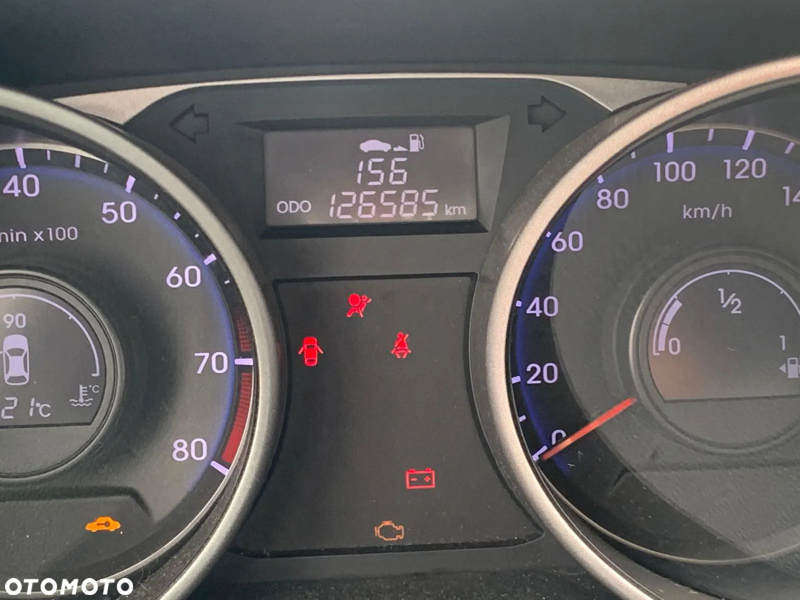 Hyundai ix35 1.6 2WD Fifa World Cup Edition - 8