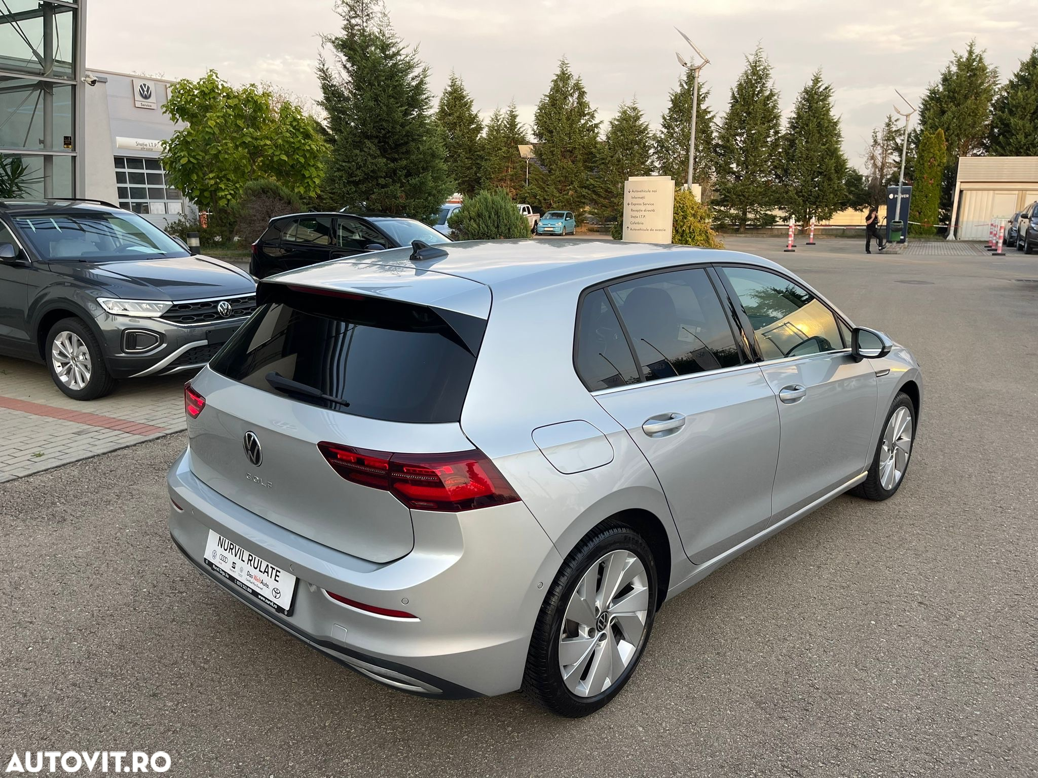 Volkswagen Golf 2.0 TDI DSG Style - 4