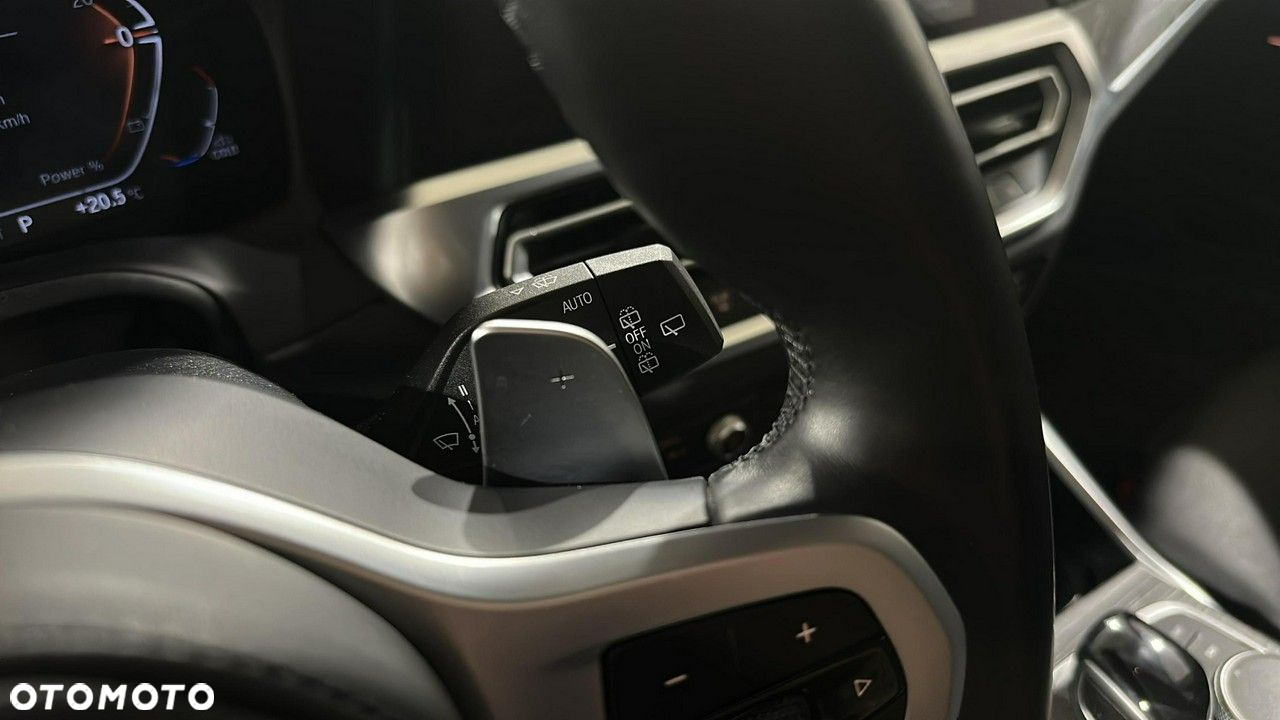 BMW Seria 3 - 22
