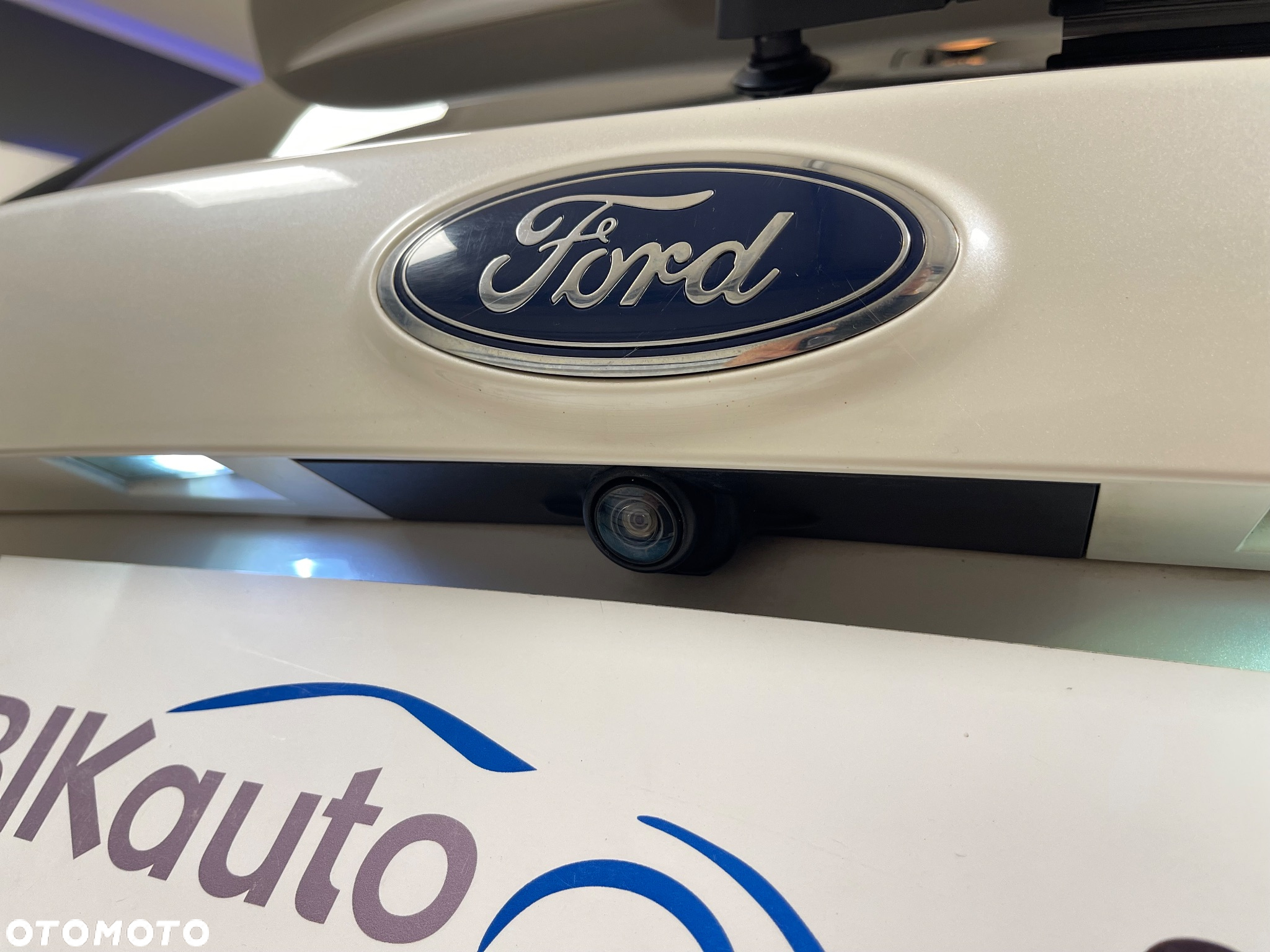 Ford Kuga 1.5 EcoBoost FWD ST-Line ASS GPF - 33