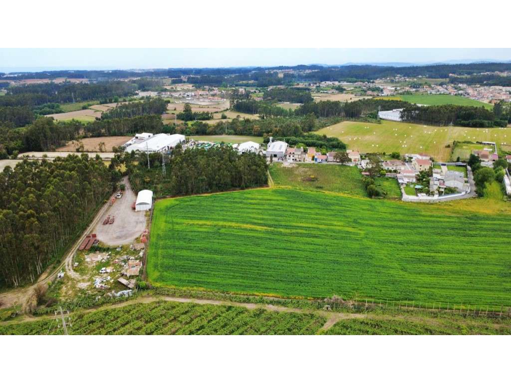 Terreno para venda em Guilhabreu - Grande imagem: 4/6