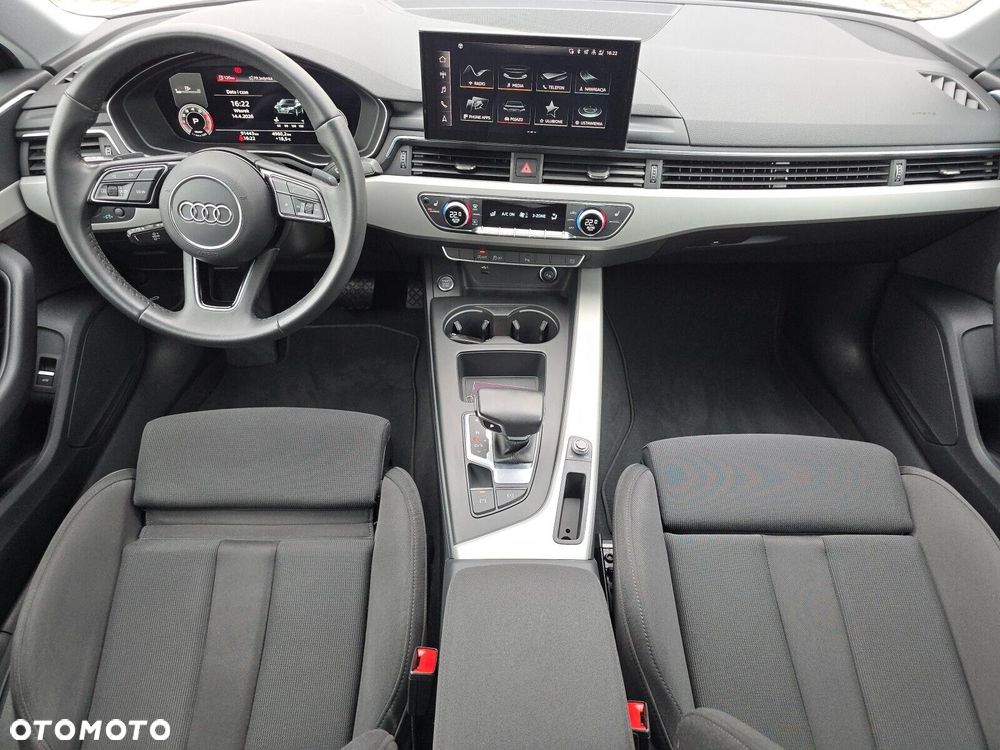 Audi A4 Limousine 35 TFSI mHEV Advanced S tronic - 10