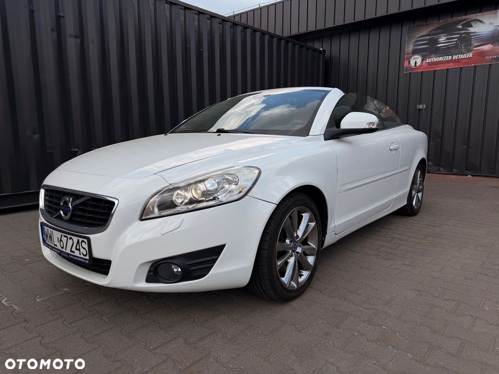 Volvo C70 2.0D Momentum - 1