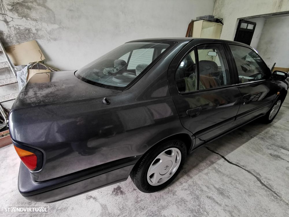 Nissan Primera Hatchback 1.6 LX + - 29