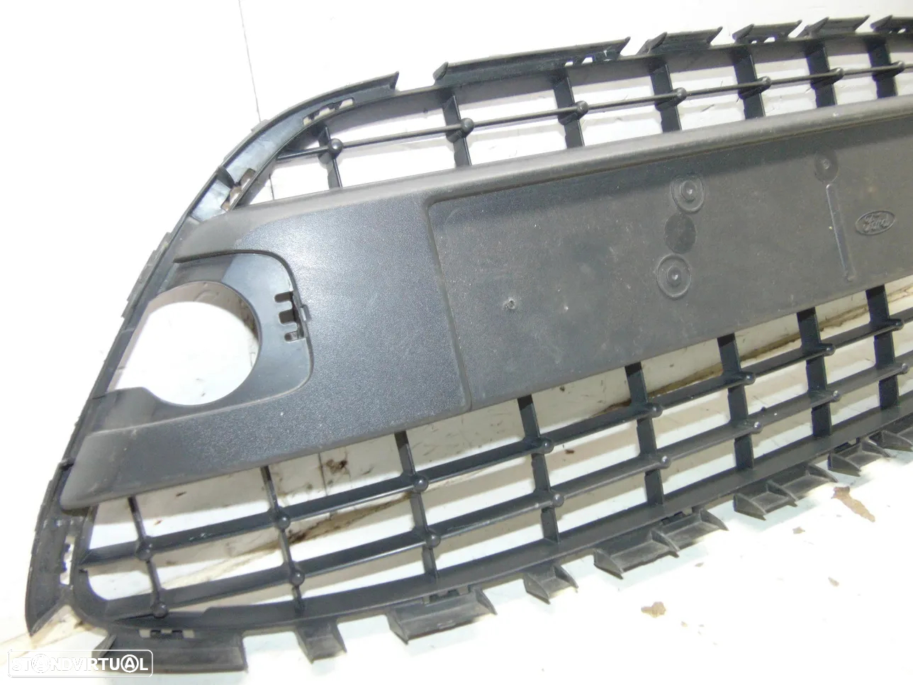 Ford Fiesta grelha - 2