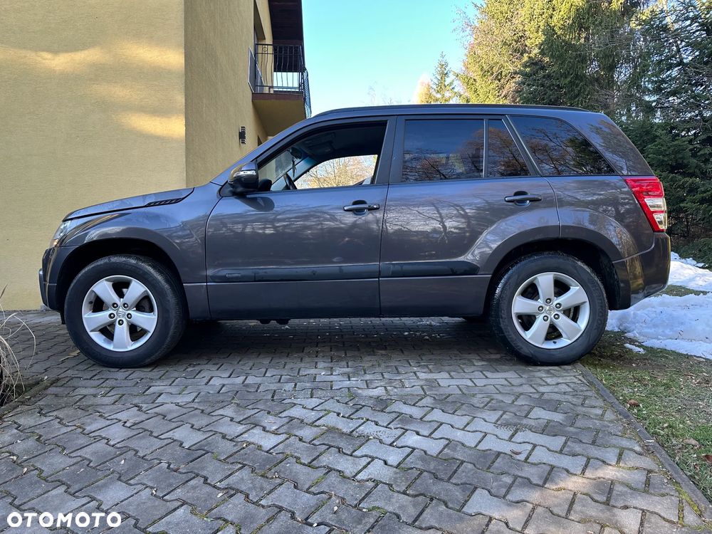 Suzuki Grand Vitara 2.4 De Luxe - 5