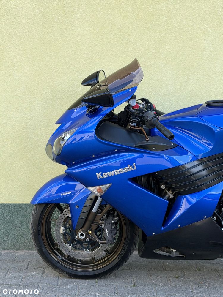 Kawasaki ZZR - 27