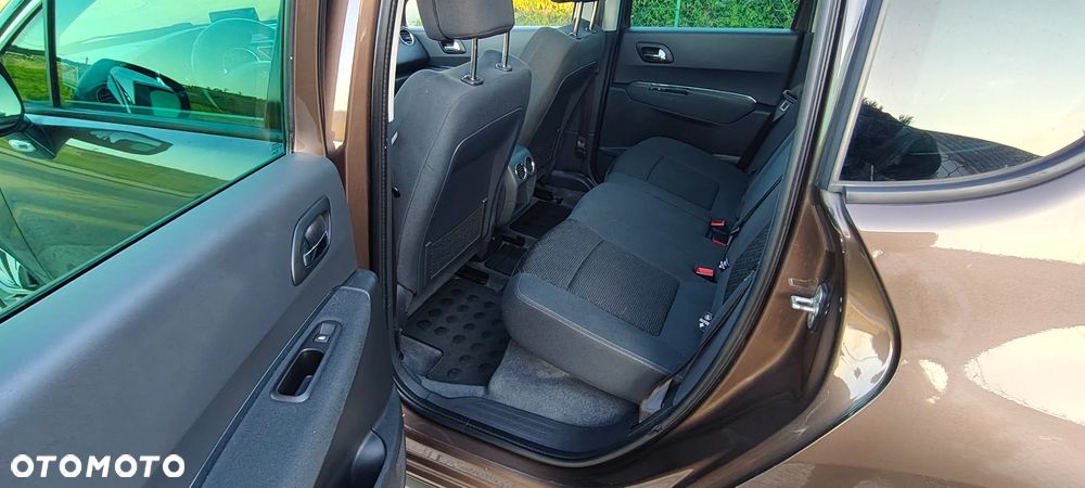 Peugeot 3008 - 17