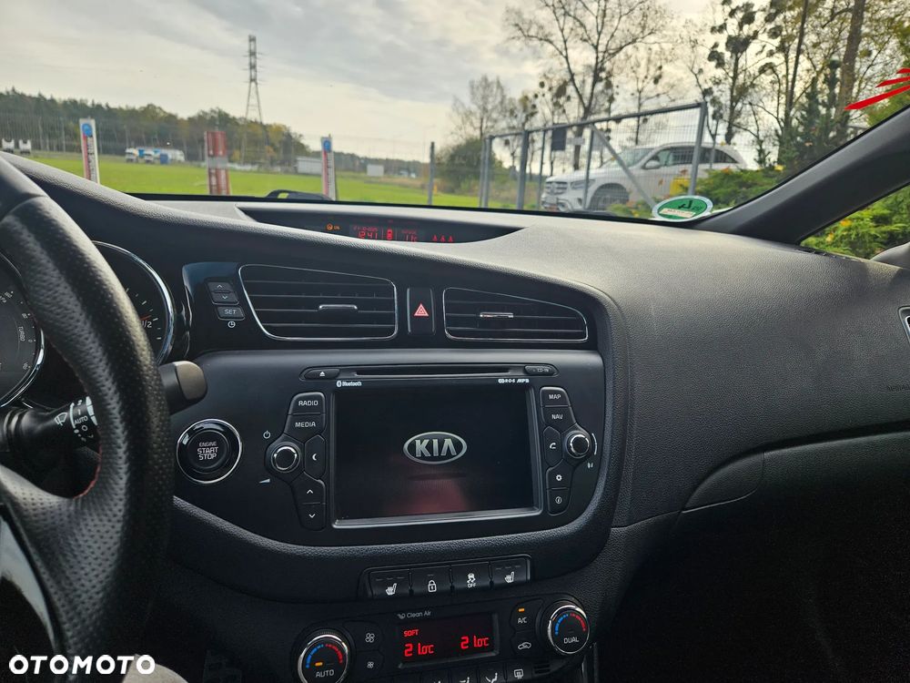 Kia Ceed Cee'd 1.6 T-GDI GT - 27