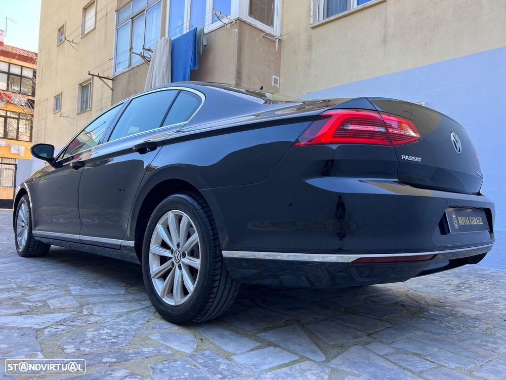 VW Passat 2.0 TDI Confortline DSG - 18