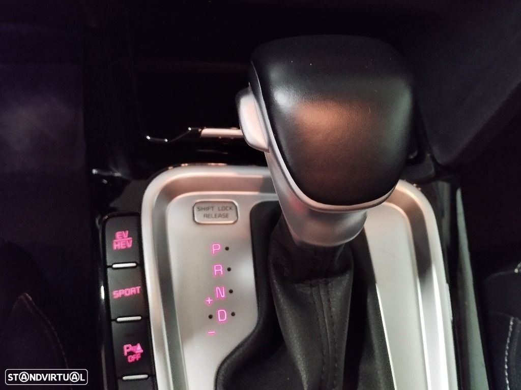 Kia XCeed 1.6 GDi PHEV Drive - 13