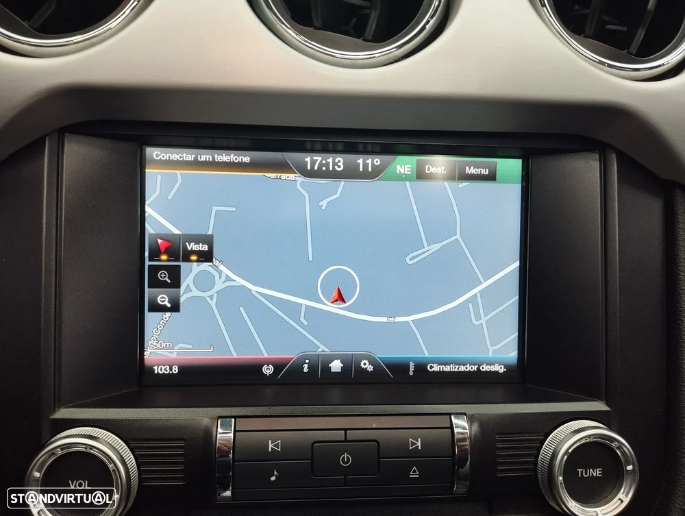 Ford Mustang 2.3i EcoBoost - 32