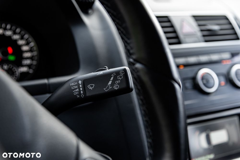 Volkswagen Touran 2.0 TDI DPF DSG Cup - 31