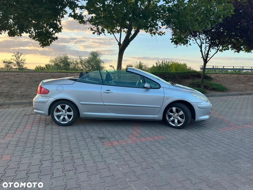 Peugeot 307 CC 2.0 HDi Intense - 23