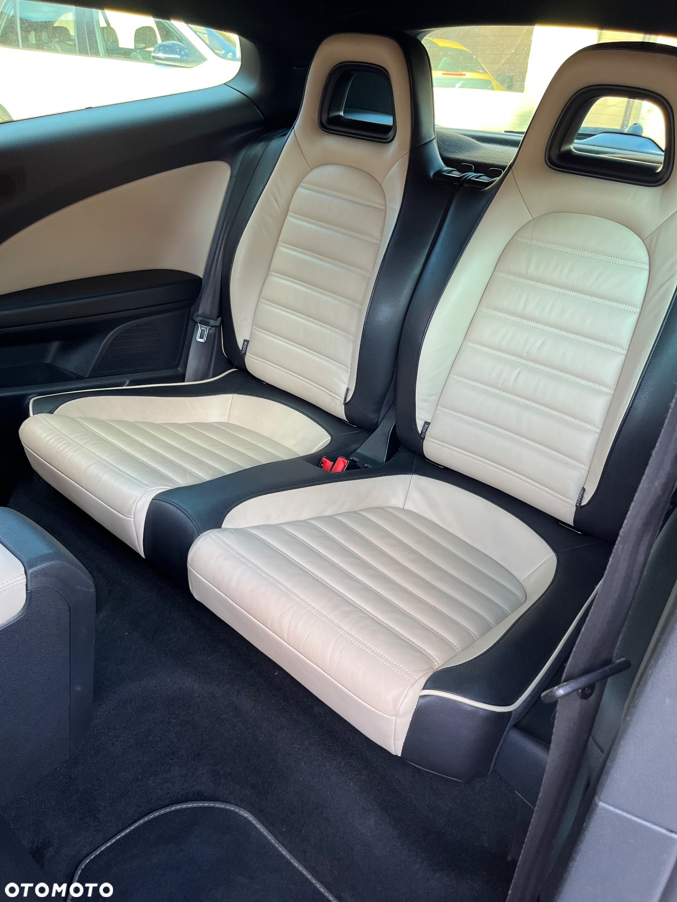 Volkswagen Scirocco 2.0 TDI DSG - 13