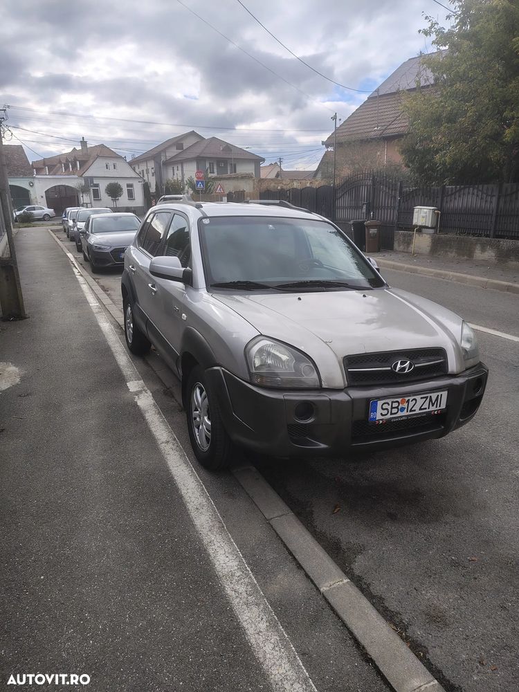 Hyundai Tucson - 2