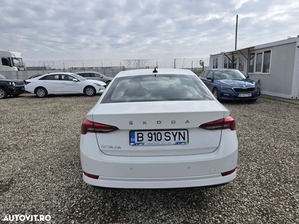 Skoda Octavia - 4